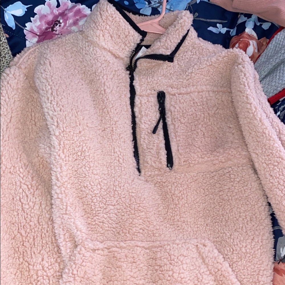 NOBO medium fuzzy jacket